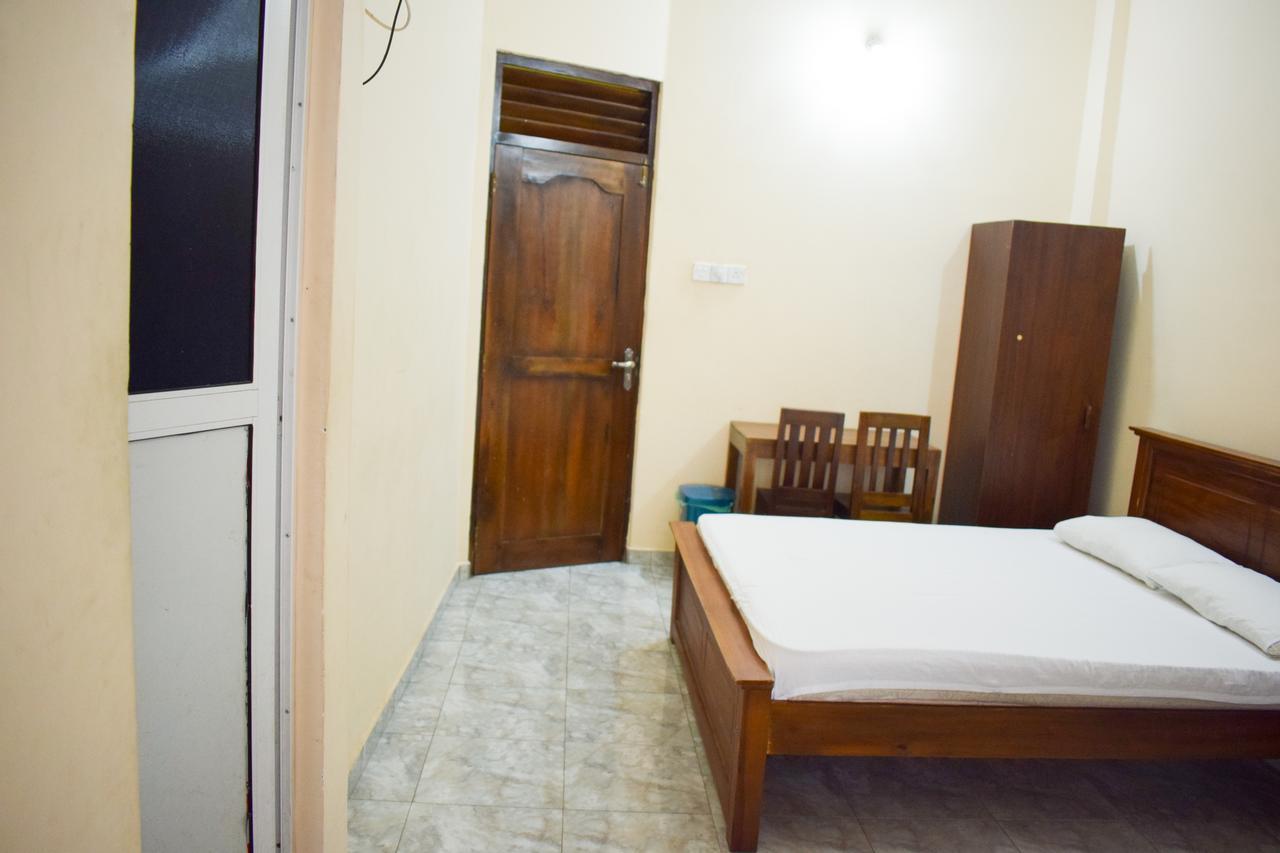 Hotel Yoho Adhikarana Mawatha Colombo Esterno foto